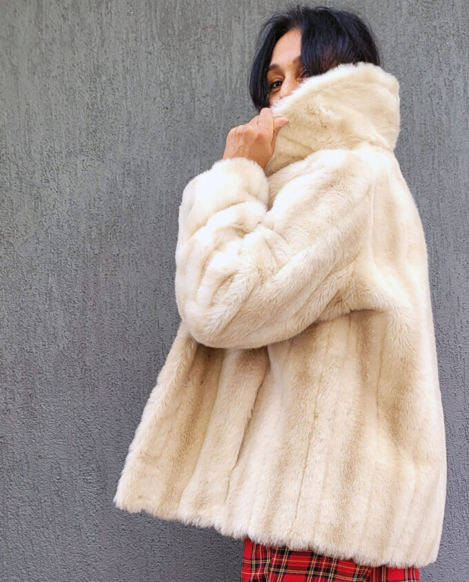 French Vintage Faux Fur by Tissavel 12-14au - Image 5