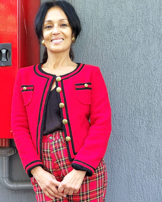 Fitted Red Boucle Wool Jacket 6-8au - Image 4