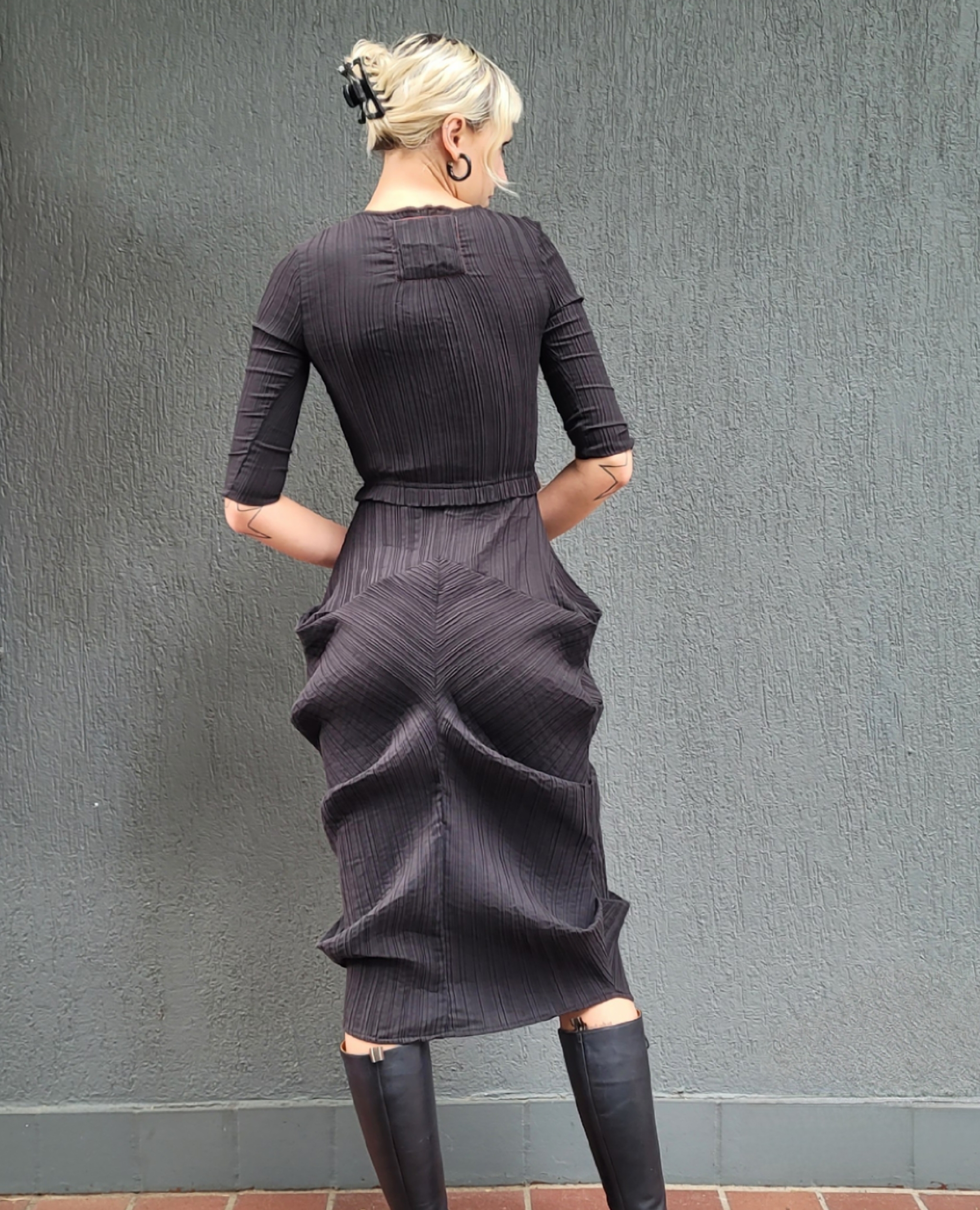 Gingersnap permanent pleated crazy silhouette dress XS - Image 3